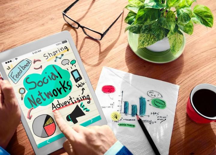 Chat With Lonely People on StarHela Agencies: Building Connection and Support Online 4