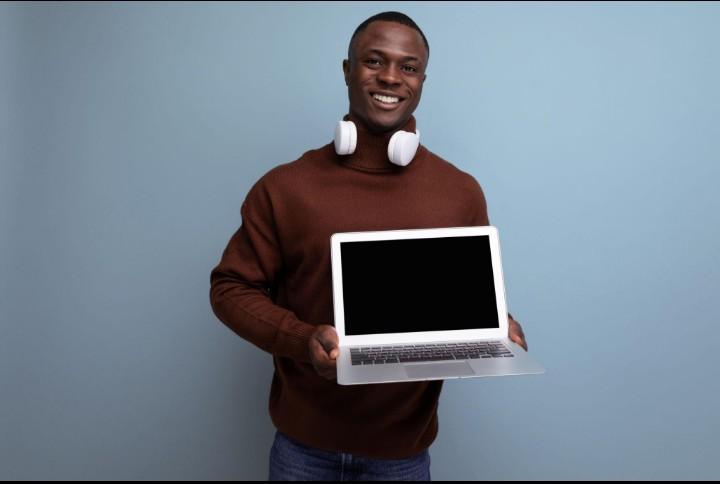 How I Made UGX 50,000 on My First Day With StarHela Agencies 3