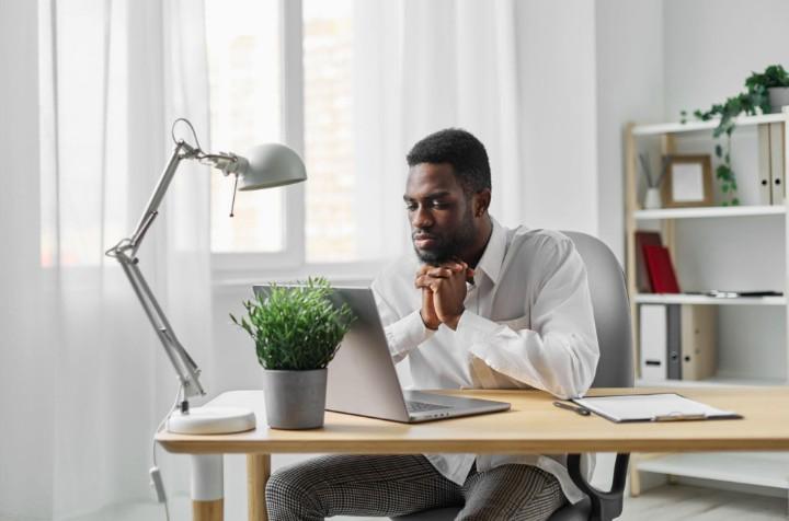 How StarHela Agencies is Helping Ugandan Students Earn Online 4